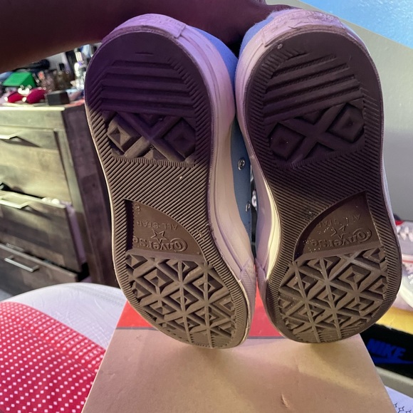 Blue converse - Picture 5 of 5